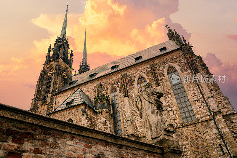 圣彼得和保罗大教堂(Katedrála svatých Petra a Pavla)在布尔诺。